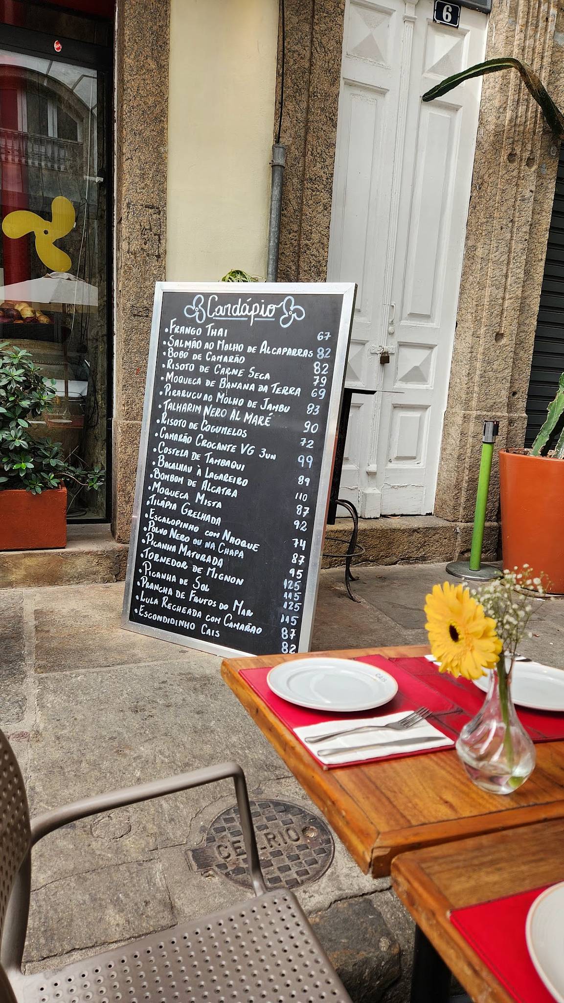 Cais do Oriente cardápio