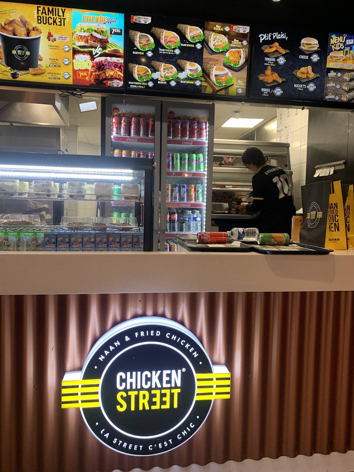 Menu de Chicken Street Tours Naan & Fried Chicken