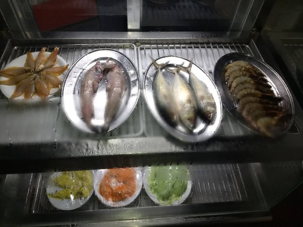 Hotel Srushti menu
