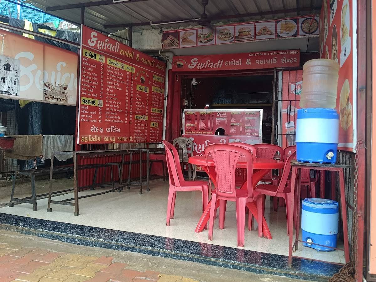 Karnavati dabeli and vadapau menu