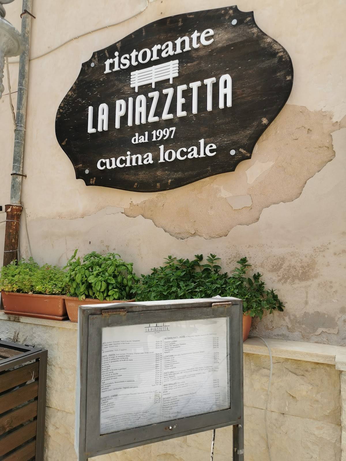 Menu di La Piazzetta Ristorante 