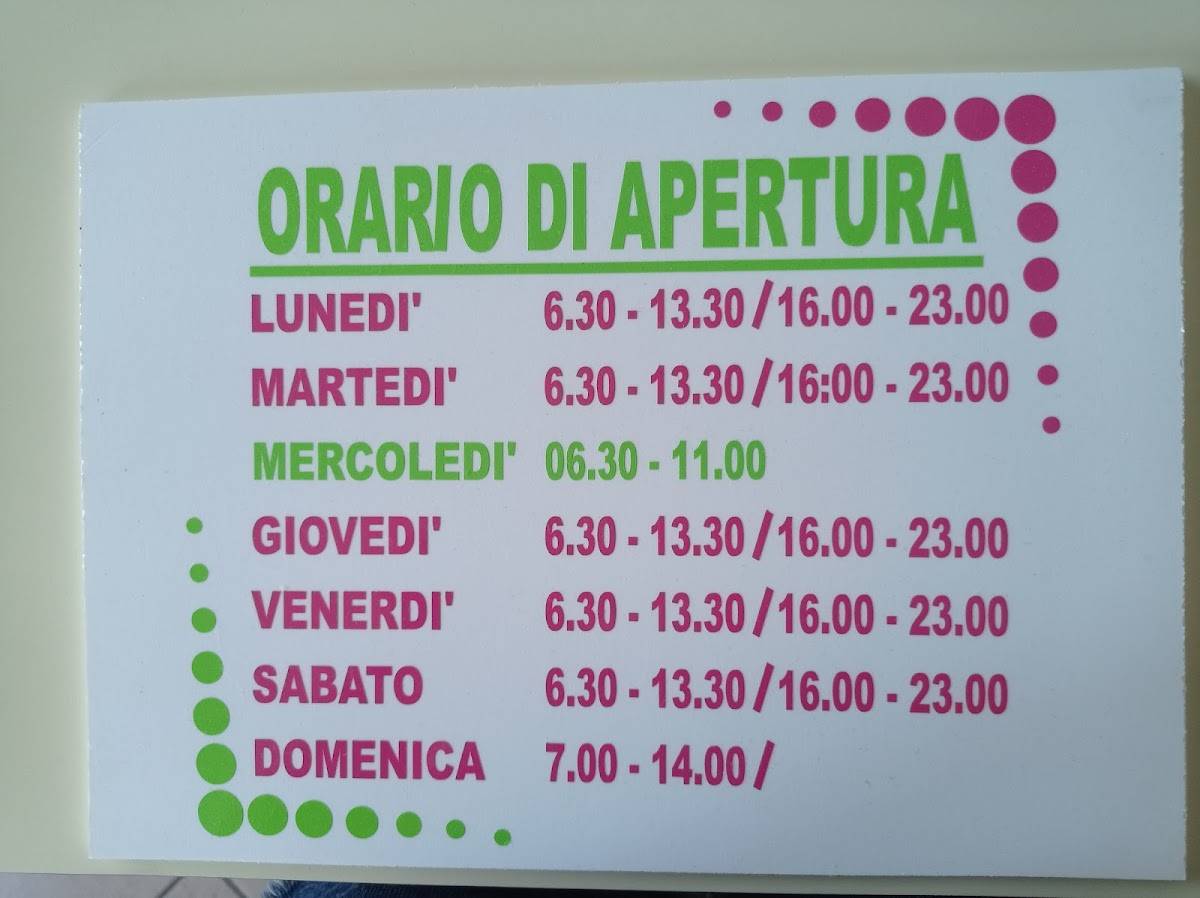 Menu di Larson Bar di Gregori Sonia 