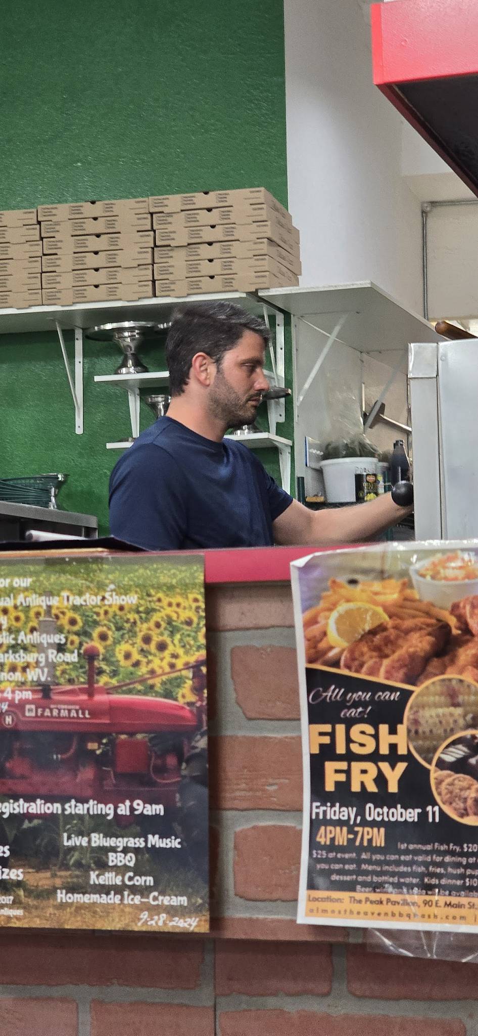 Menu at Mama Roma pizzeria, Buckhannon