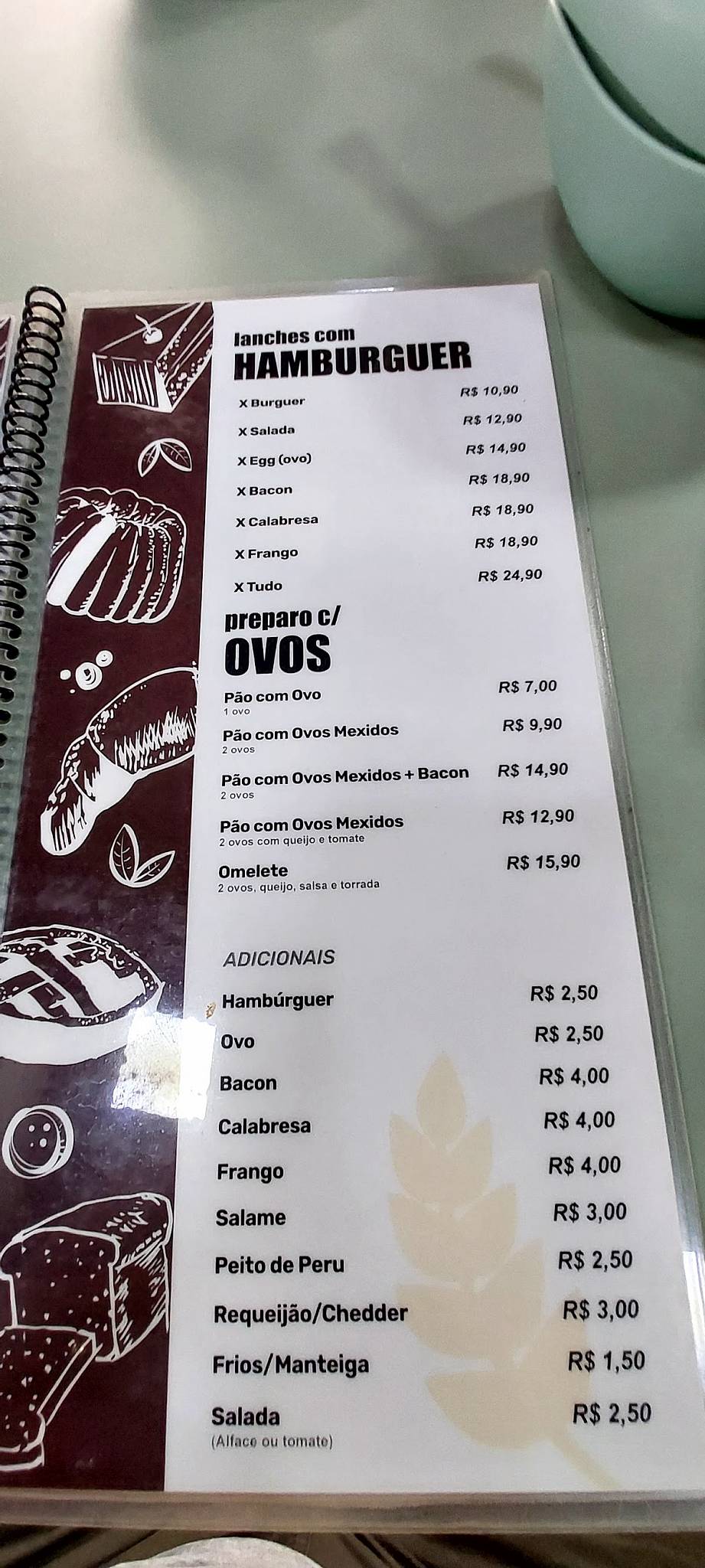 Manollo Pães e Confeitaria cardápio