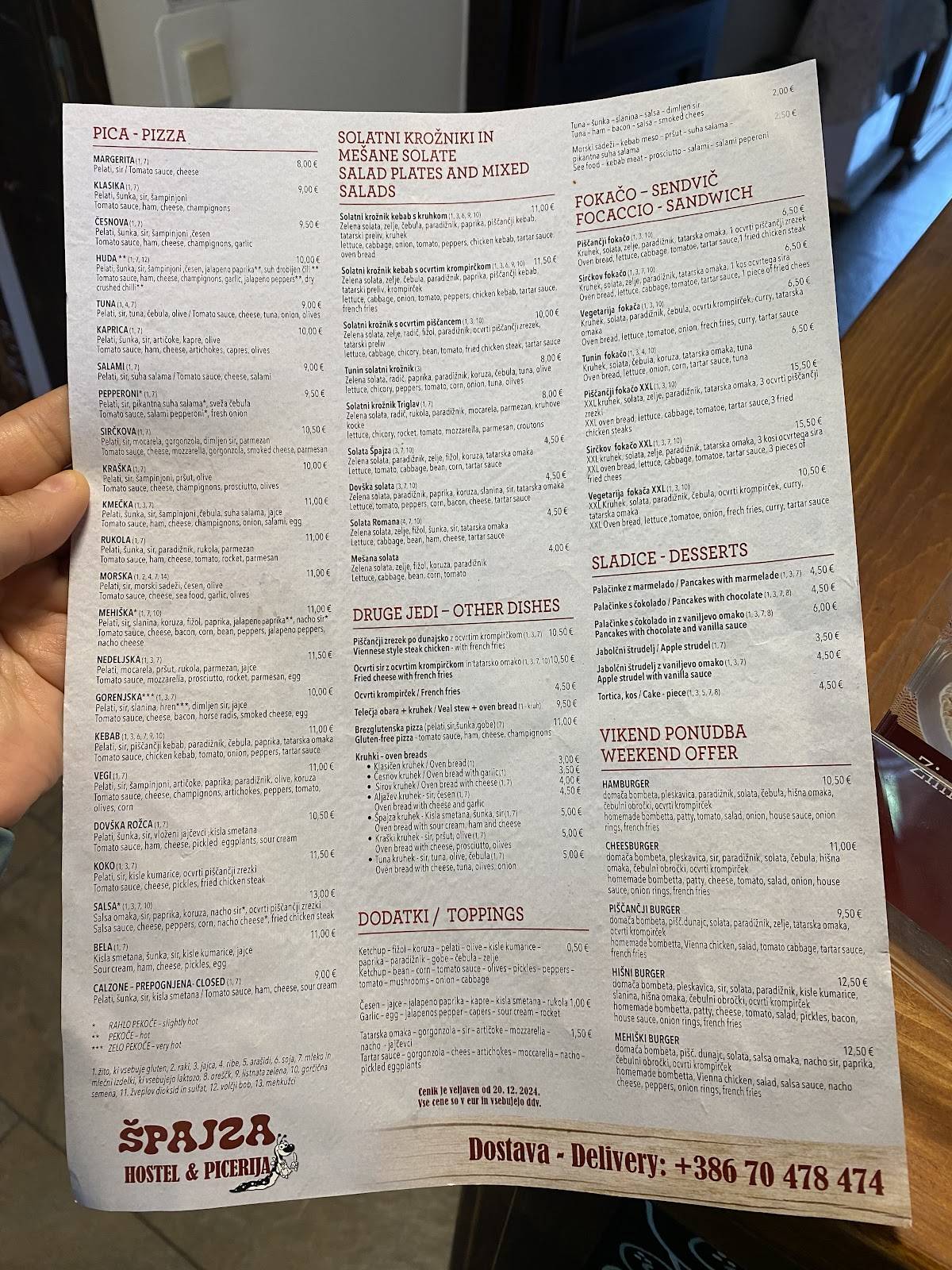 Menu di Hostel in picerija Špajza Mojstrana 