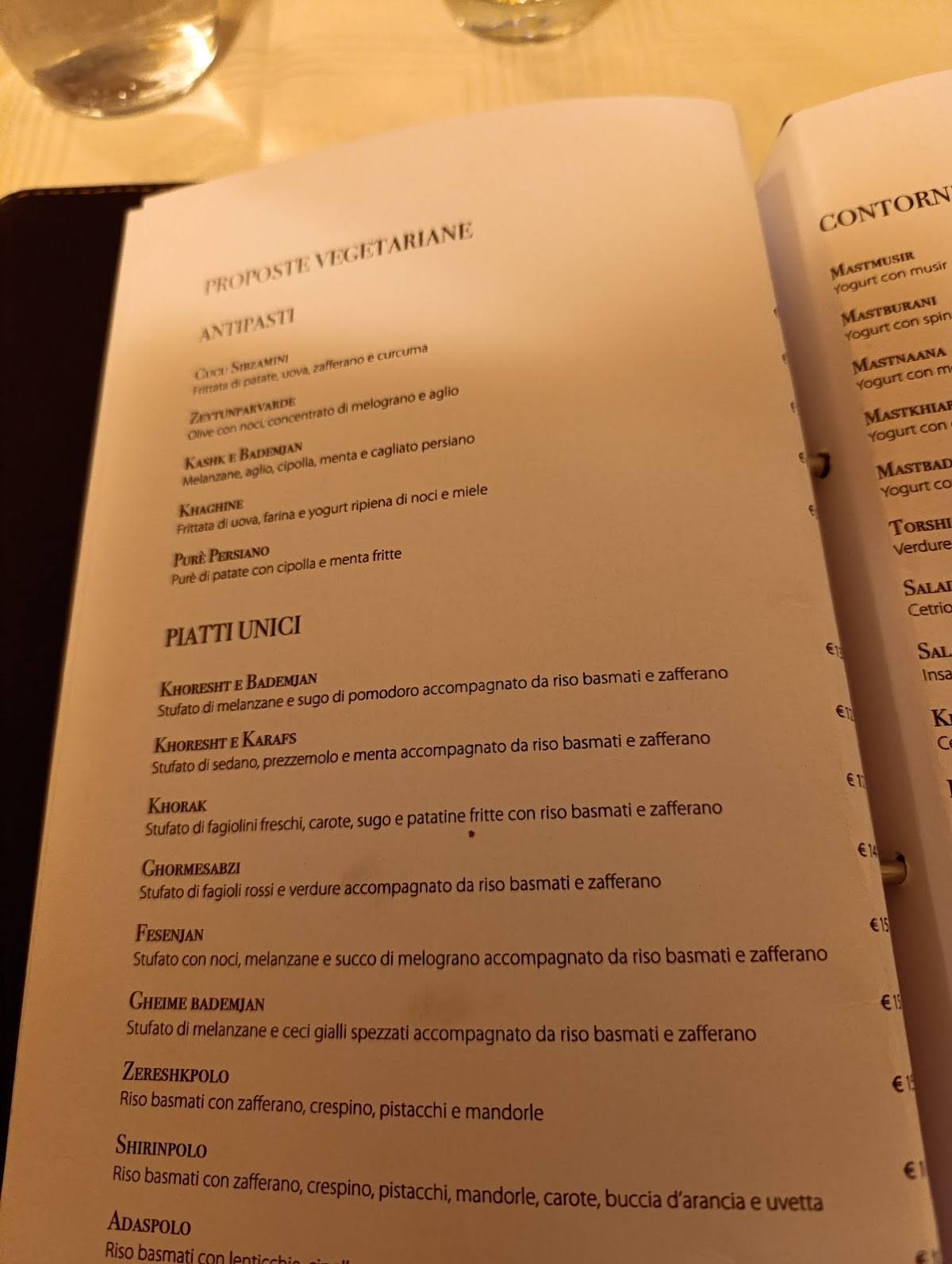 Menu di Persepolis 
