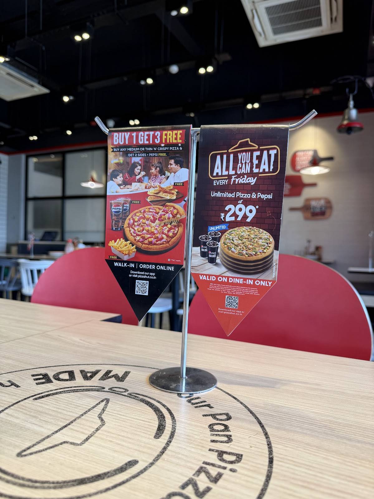 Pizza Hut Nagar Manmad Highway, Shirdi menu