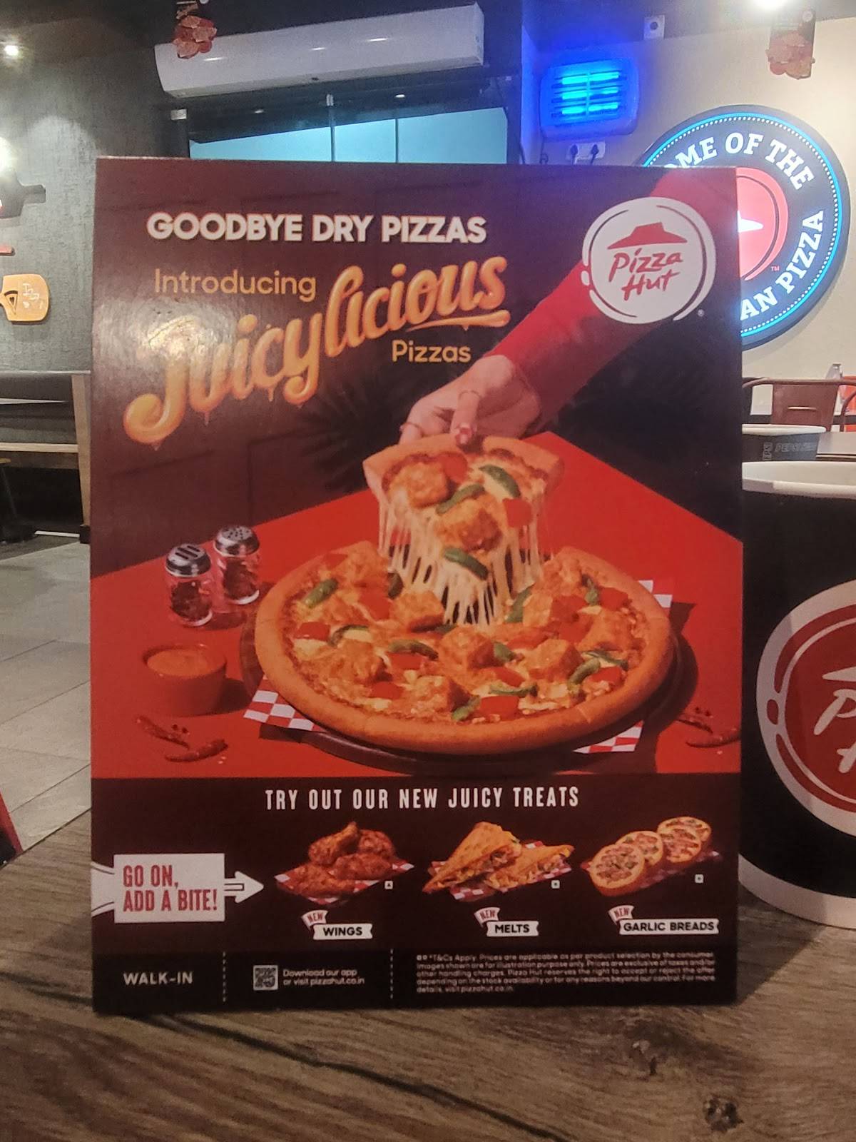 Pizza Hut Stadium Road, Palakkad menu