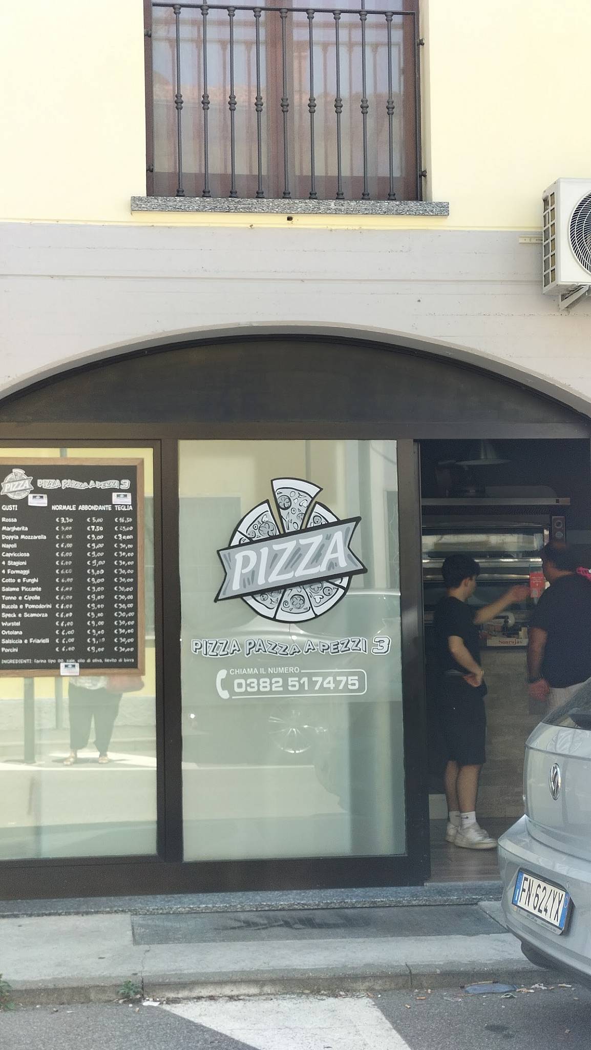 Menu di Pizza Pazza A Pezzi 3 