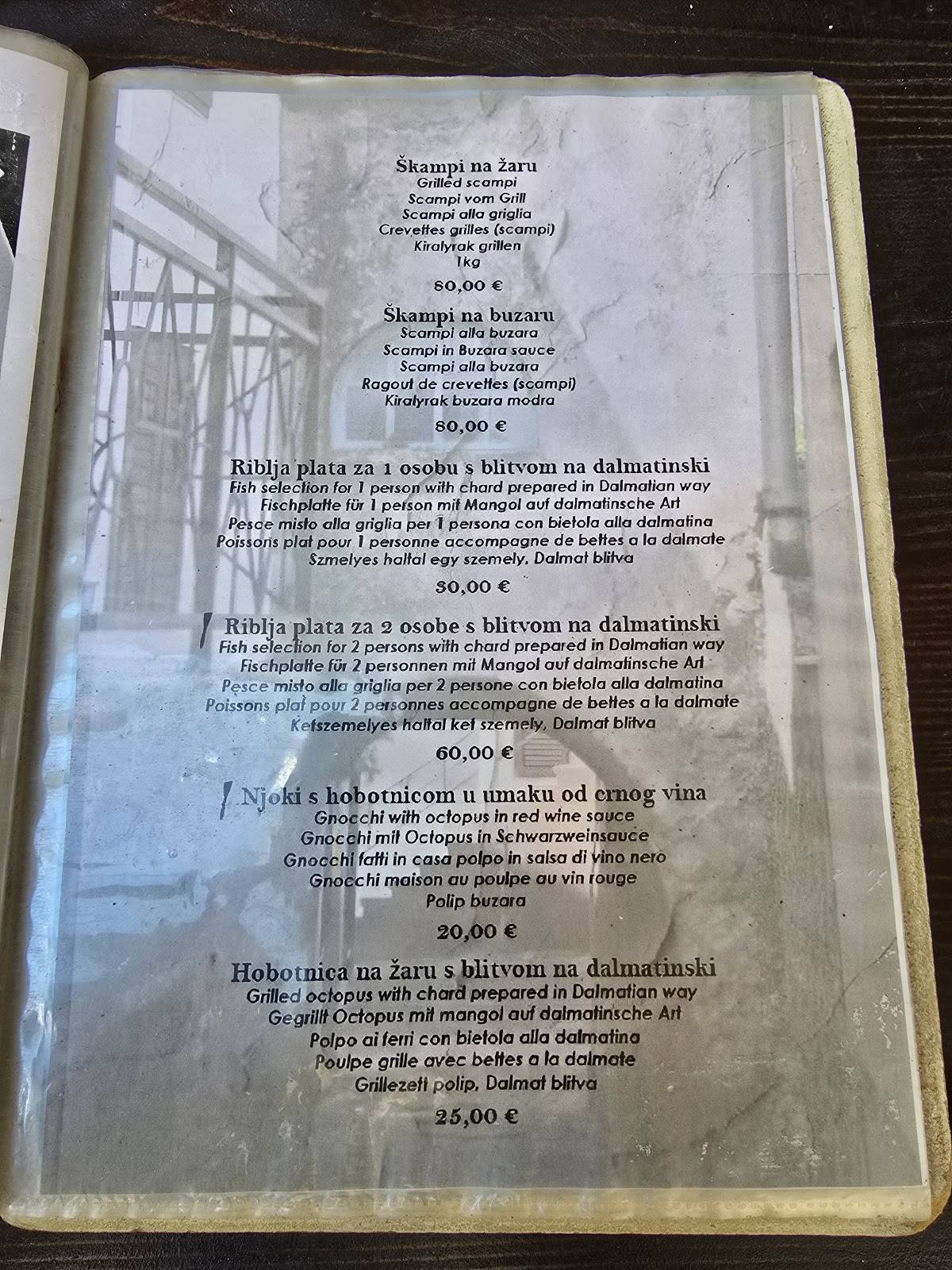 Menu di Tavern Kod Veska 