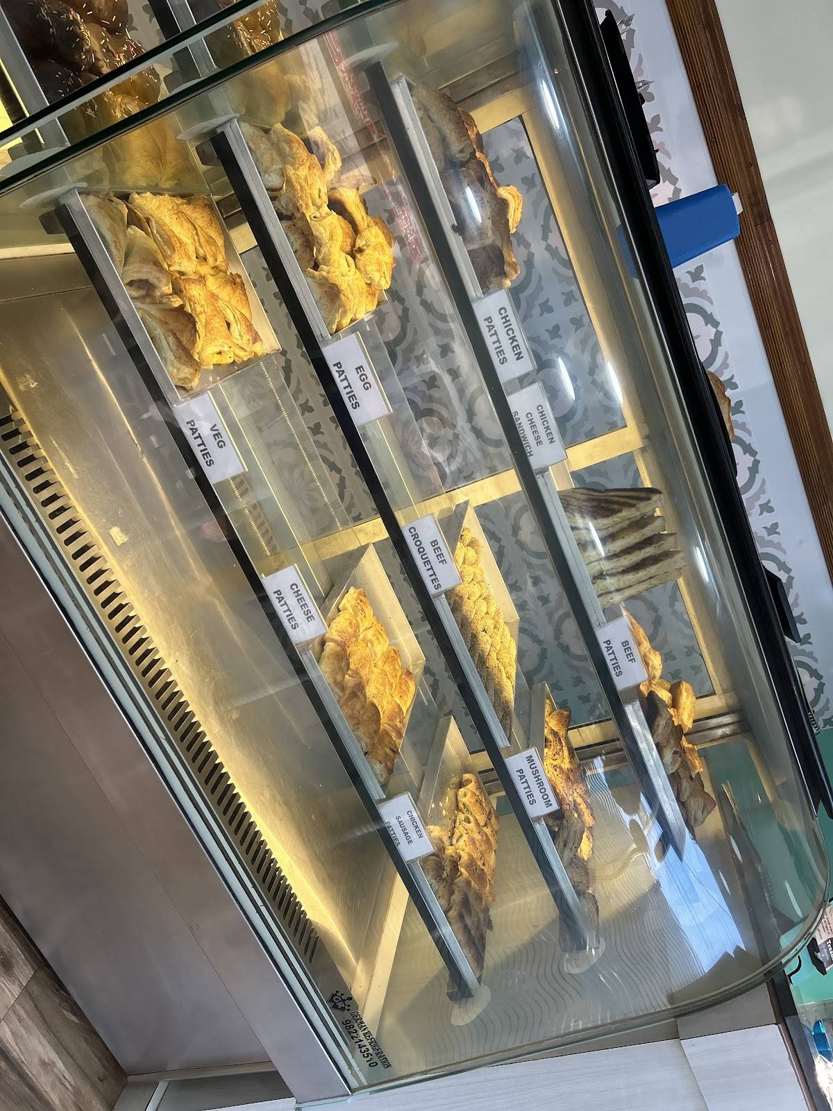 TEXANS Cafeteria And BakeShop_Curtorim menu
