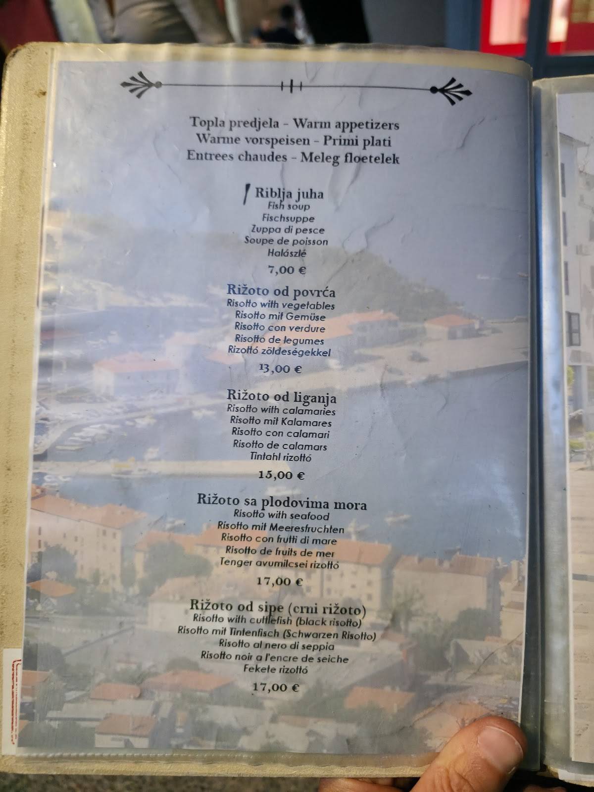Menu di Tavern Kod Veska 