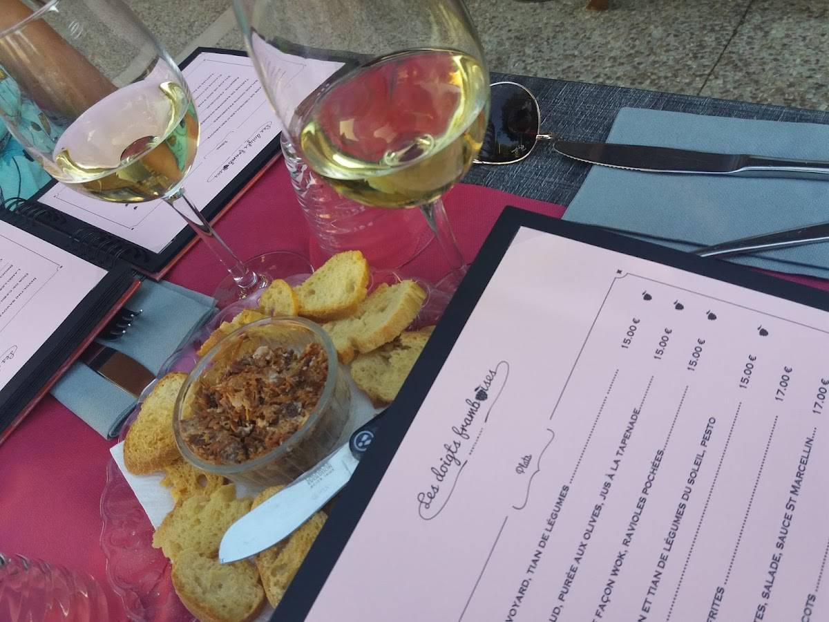 Menu au Les Doigts Framboises restaurant, Thurins