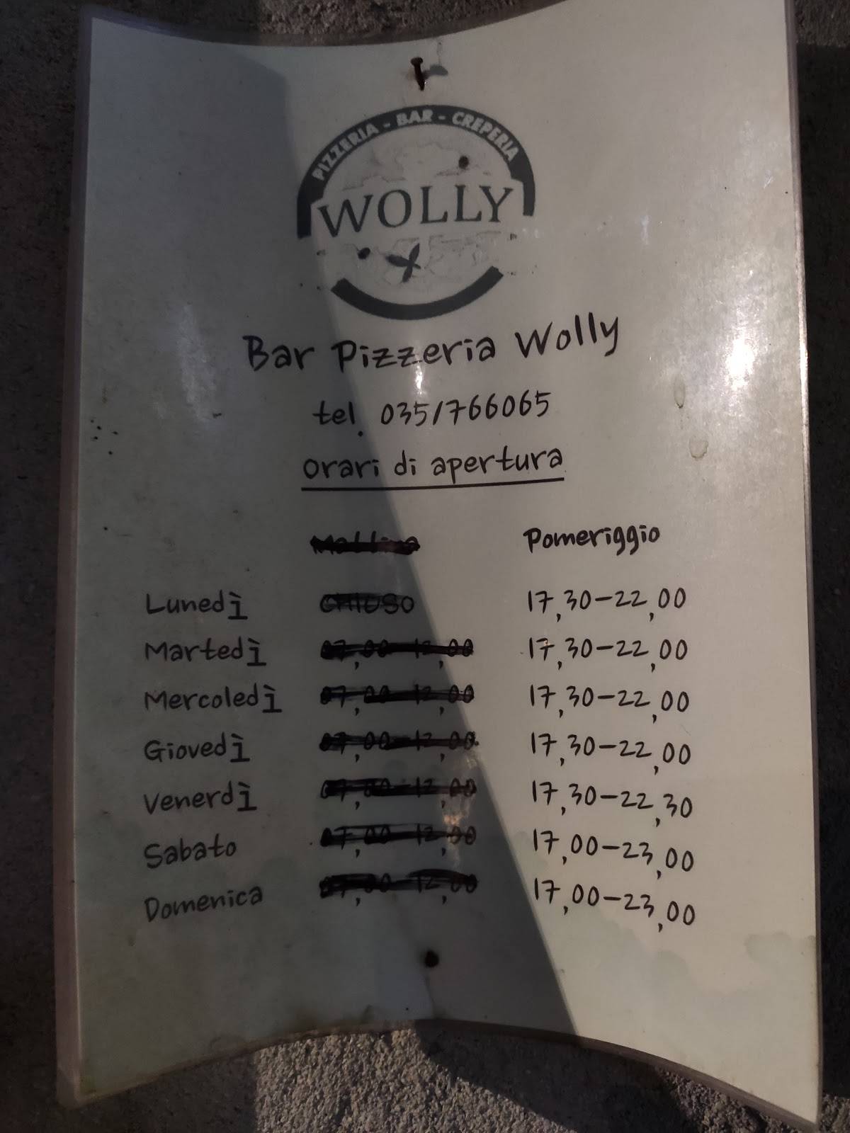 Menu di Pizzeria Wolly 