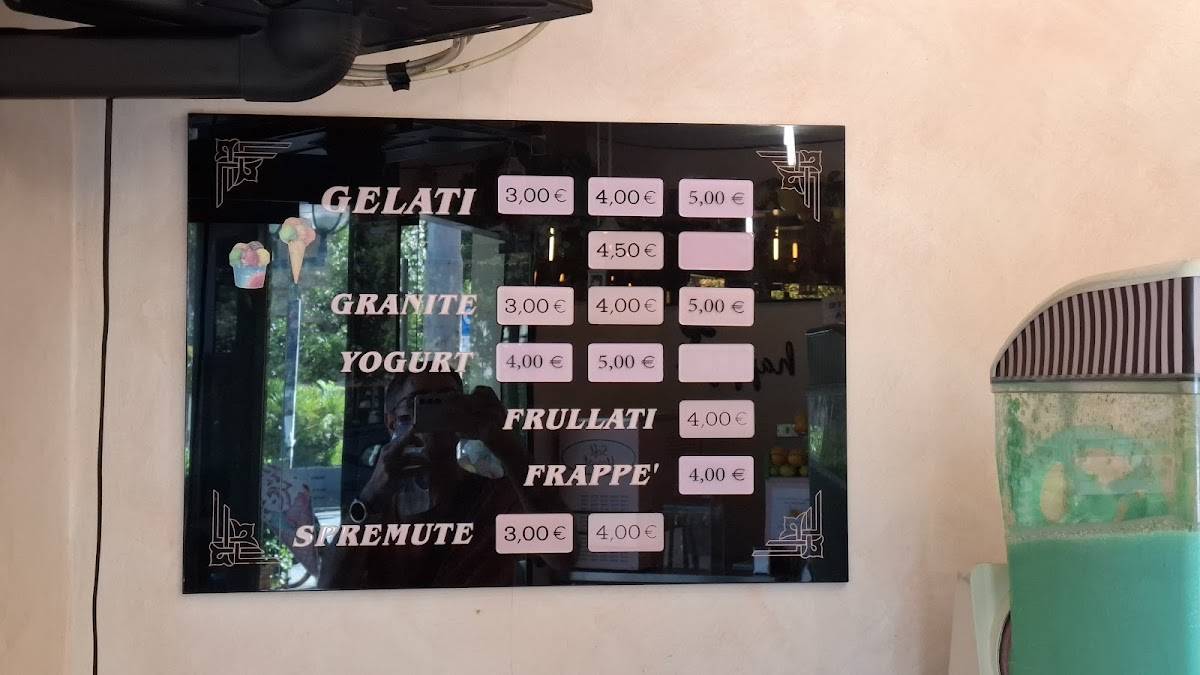 Menu di Gelateria della Fontana di Elena Massari 