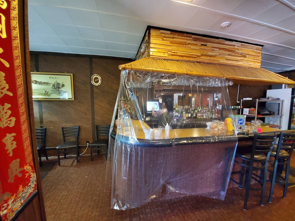 Menu at Golden Dragon Restaurant, Fremont, 226 E State St