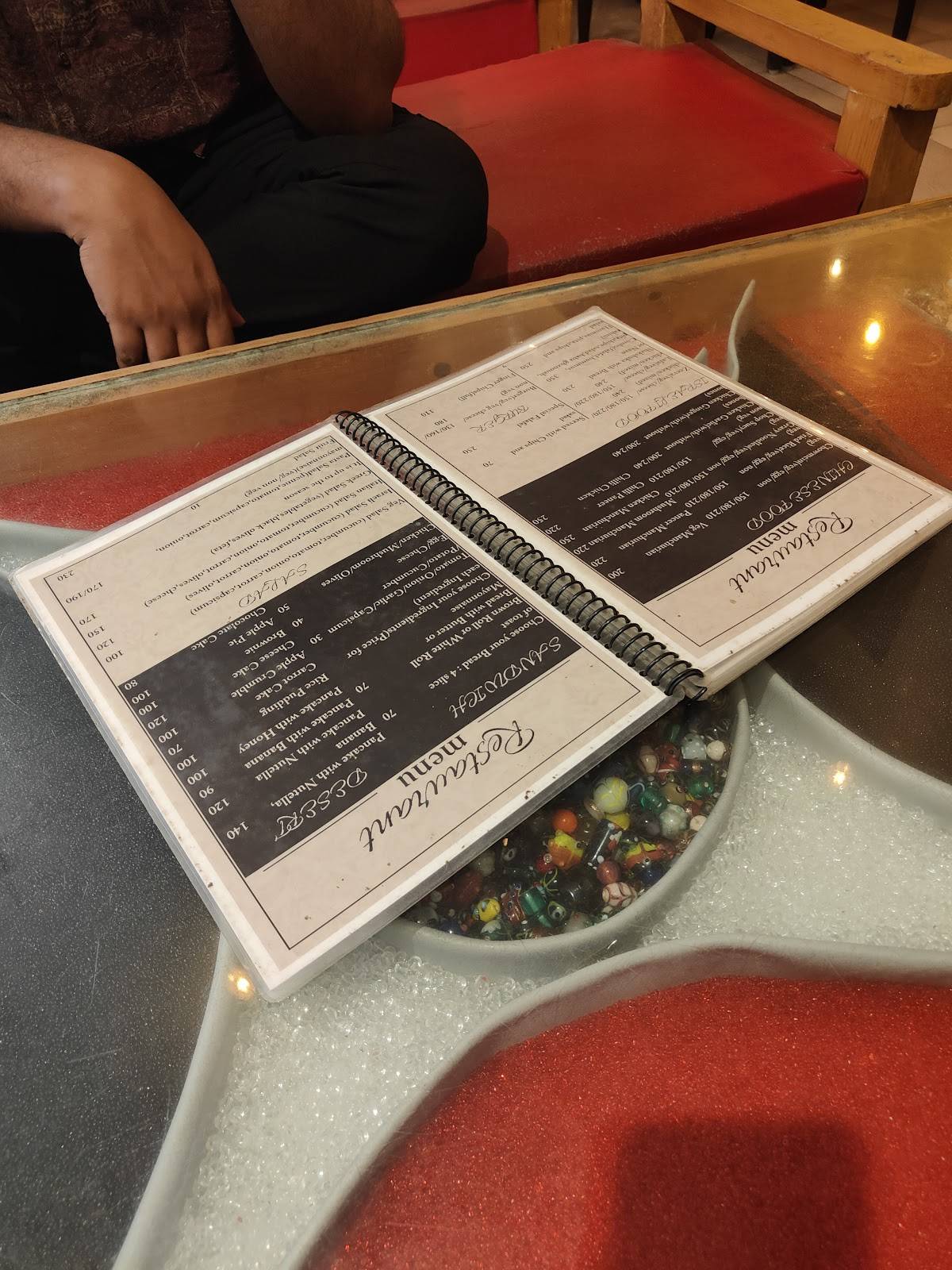 Mona Lisa Cafe menu