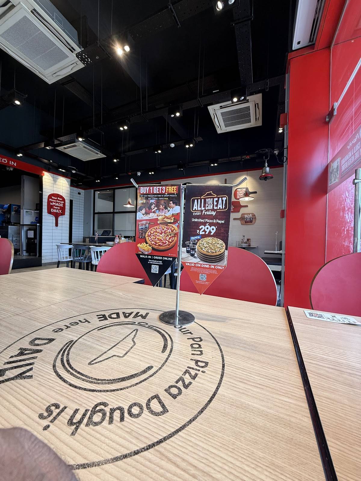 Pizza Hut Nagar Manmad Highway, Shirdi menu