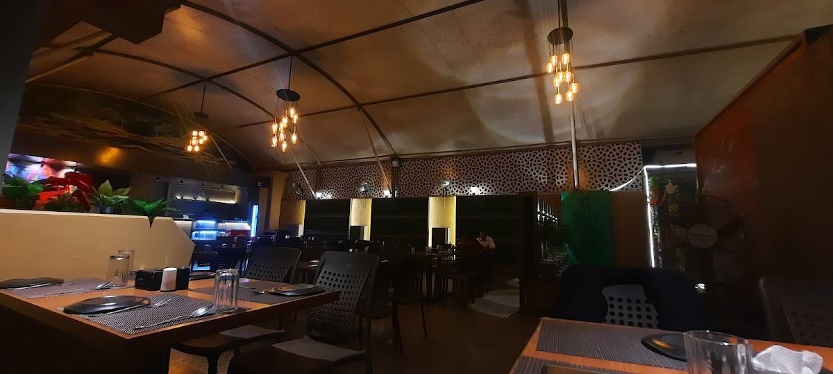 Hotel Srushti menu