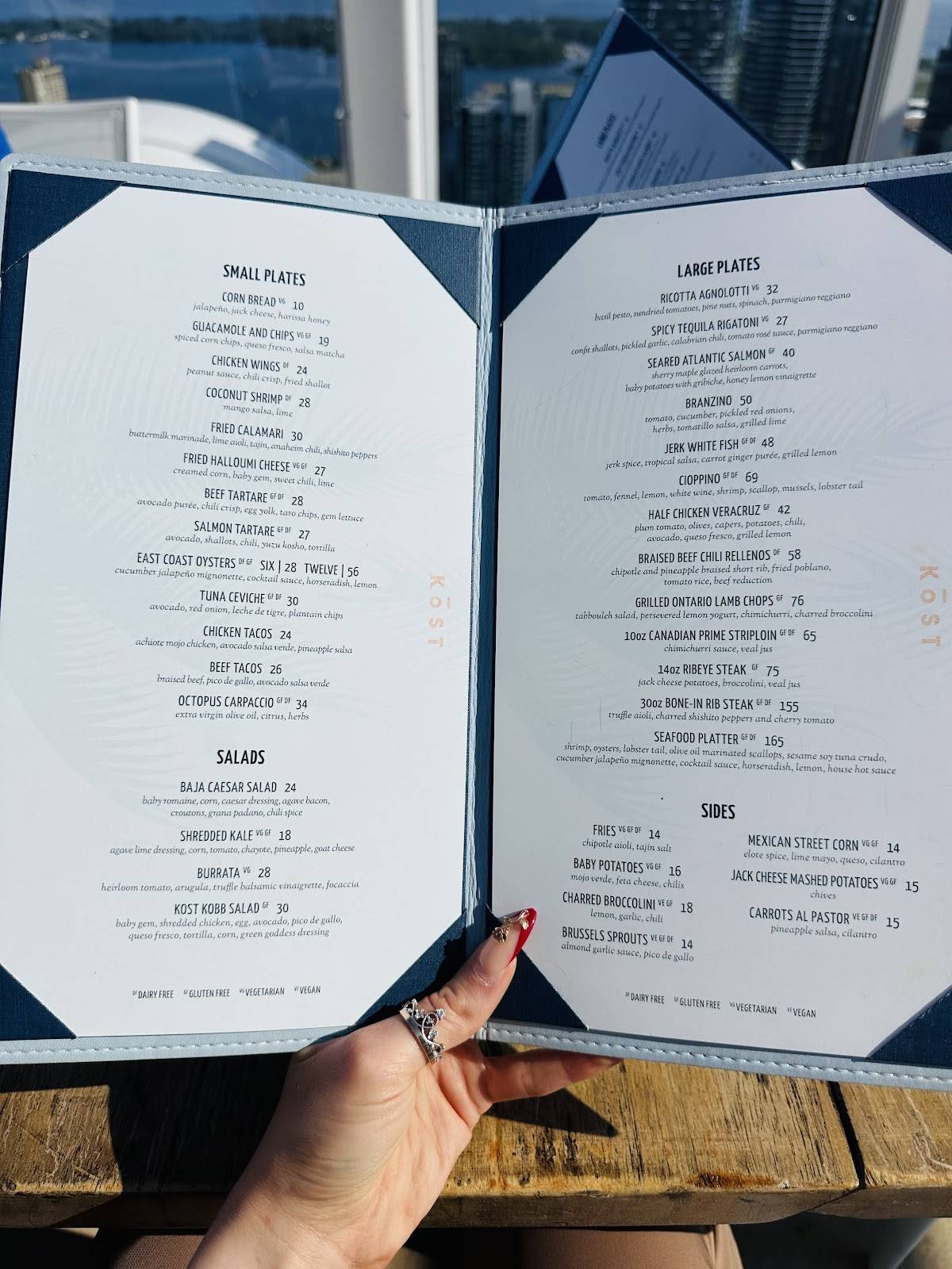Menu de KŌST