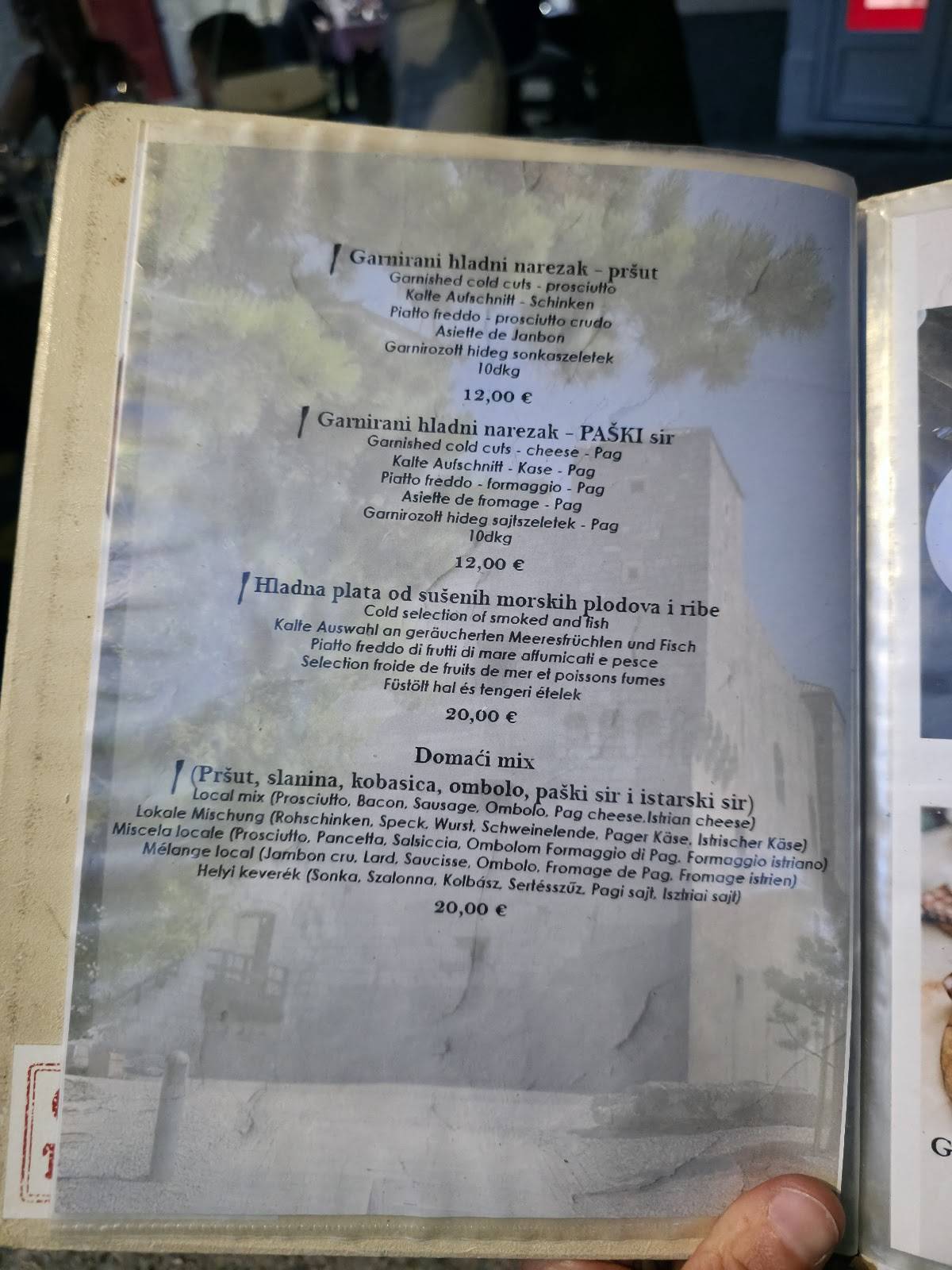 Menu di Tavern Kod Veska 