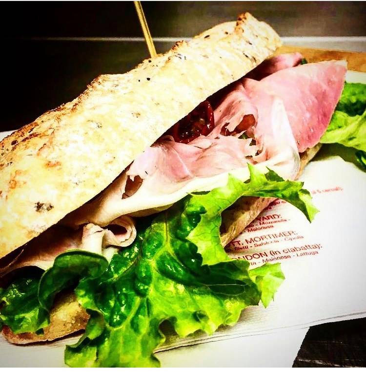 Menu di Sherlock Holmes Pub 