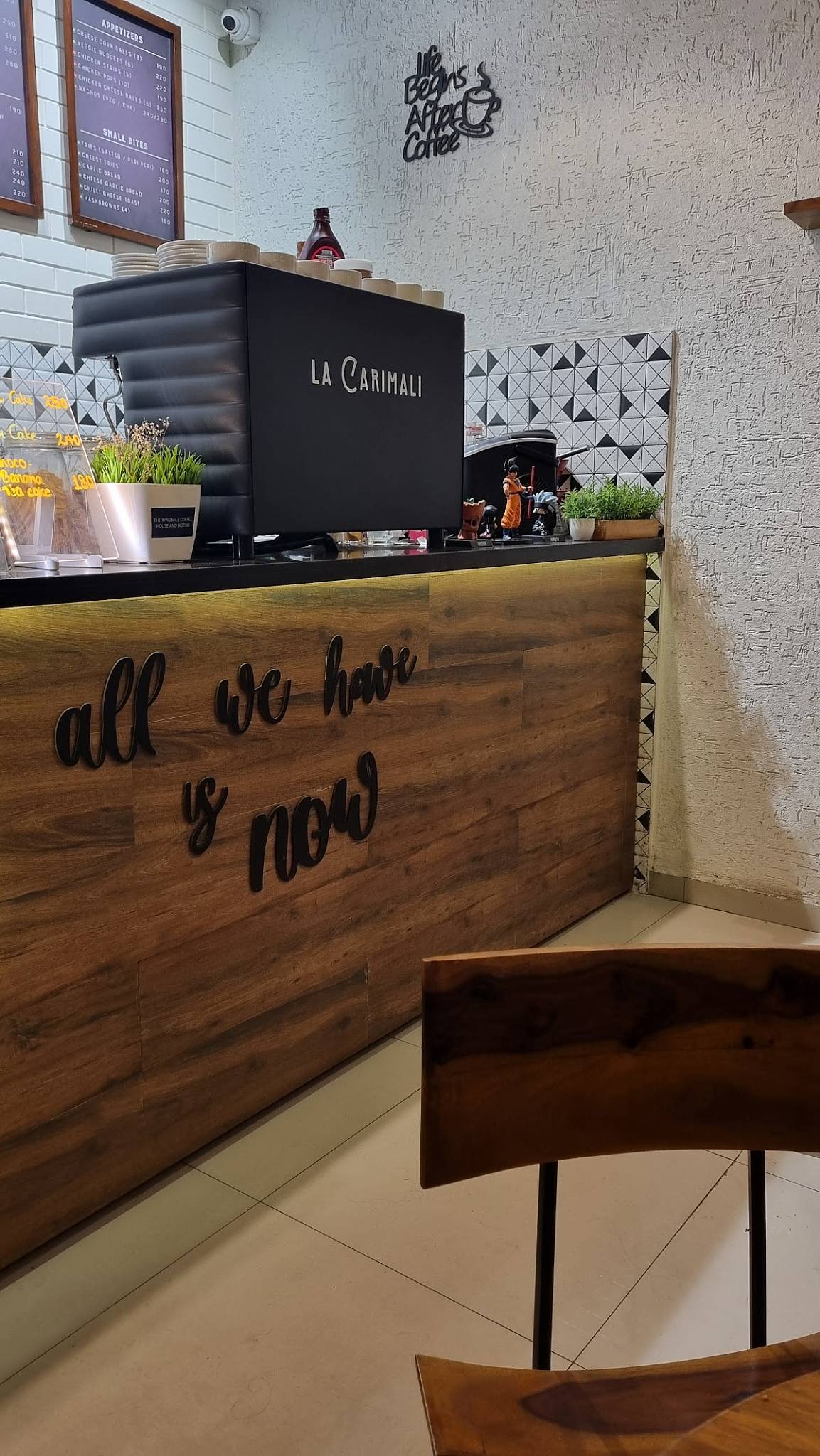 The Windmill Coffee House & Bistro menu