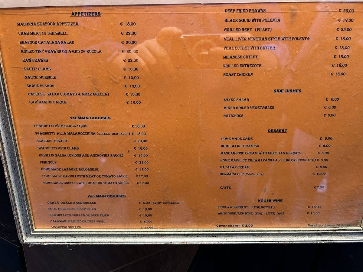 Menu at Trattoria alla Madonna restaurant, Venice, C. della Madonna, image size:1200x900