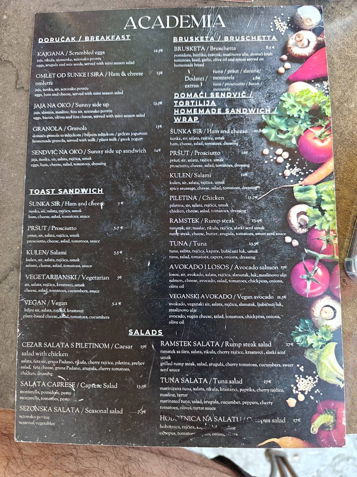 Menu di Bistro Cocktail Bar Academia 
