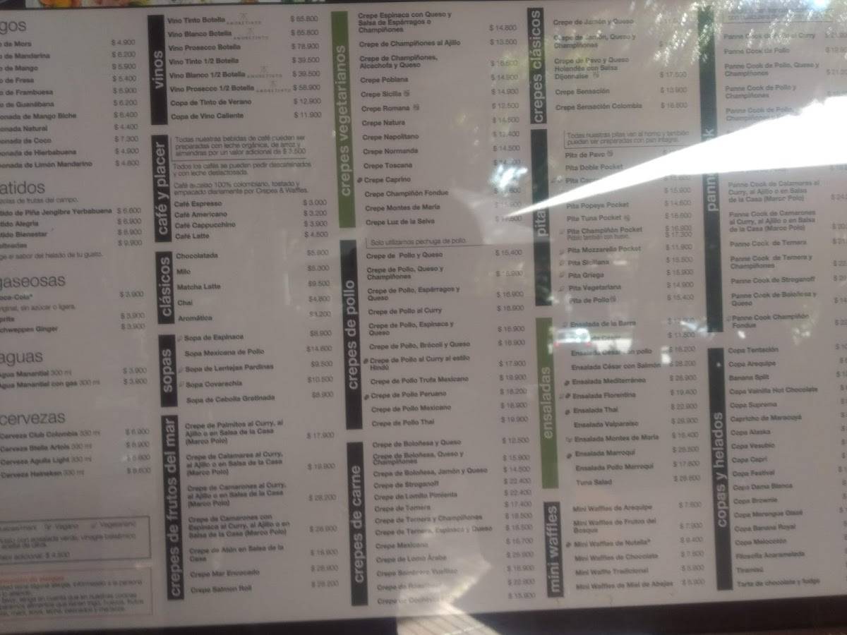 Carta del restaurante Crepes & Waffles Laureles, Medellín, Tv. 39B 73b60