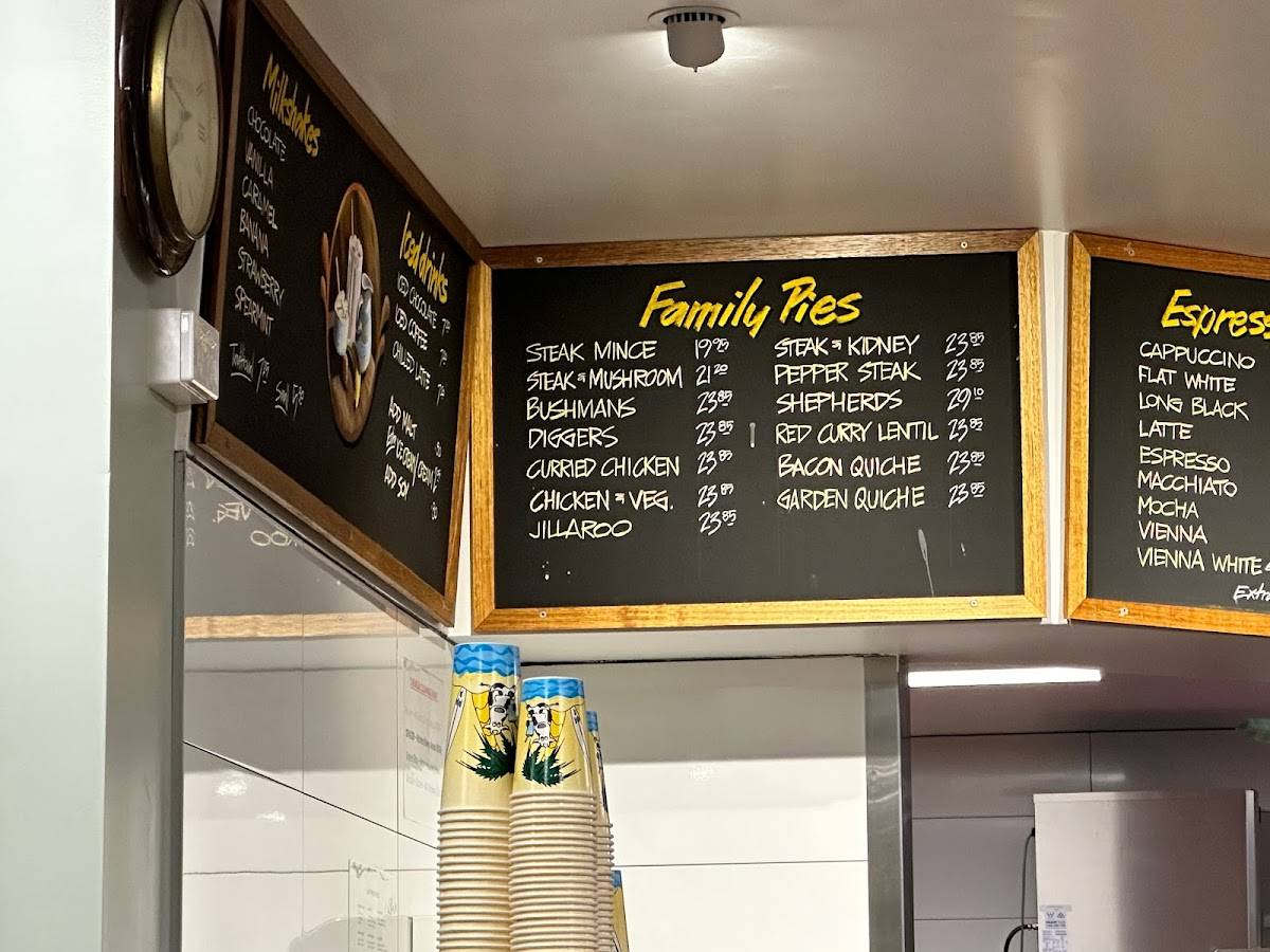Menu at Heatherbrae's Pies restaurant, Ourimbah