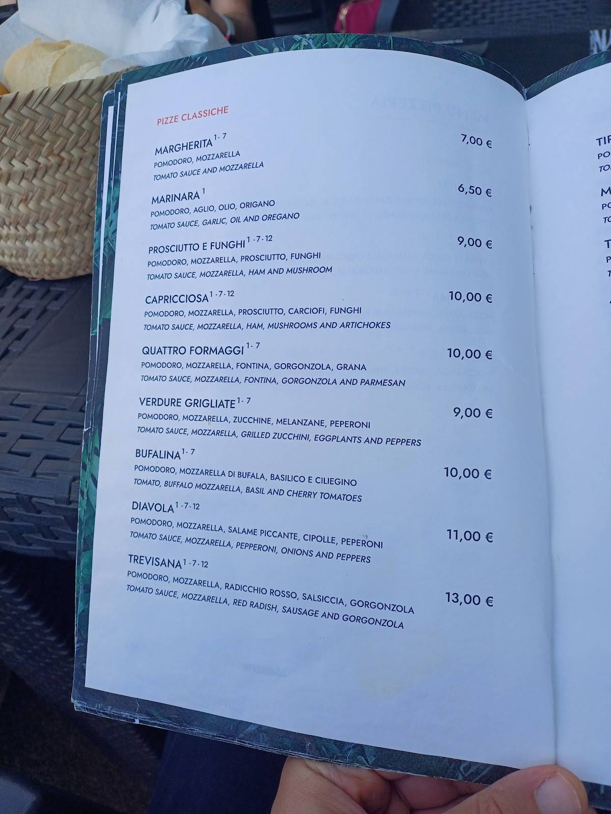 Menu di Madai Maua 