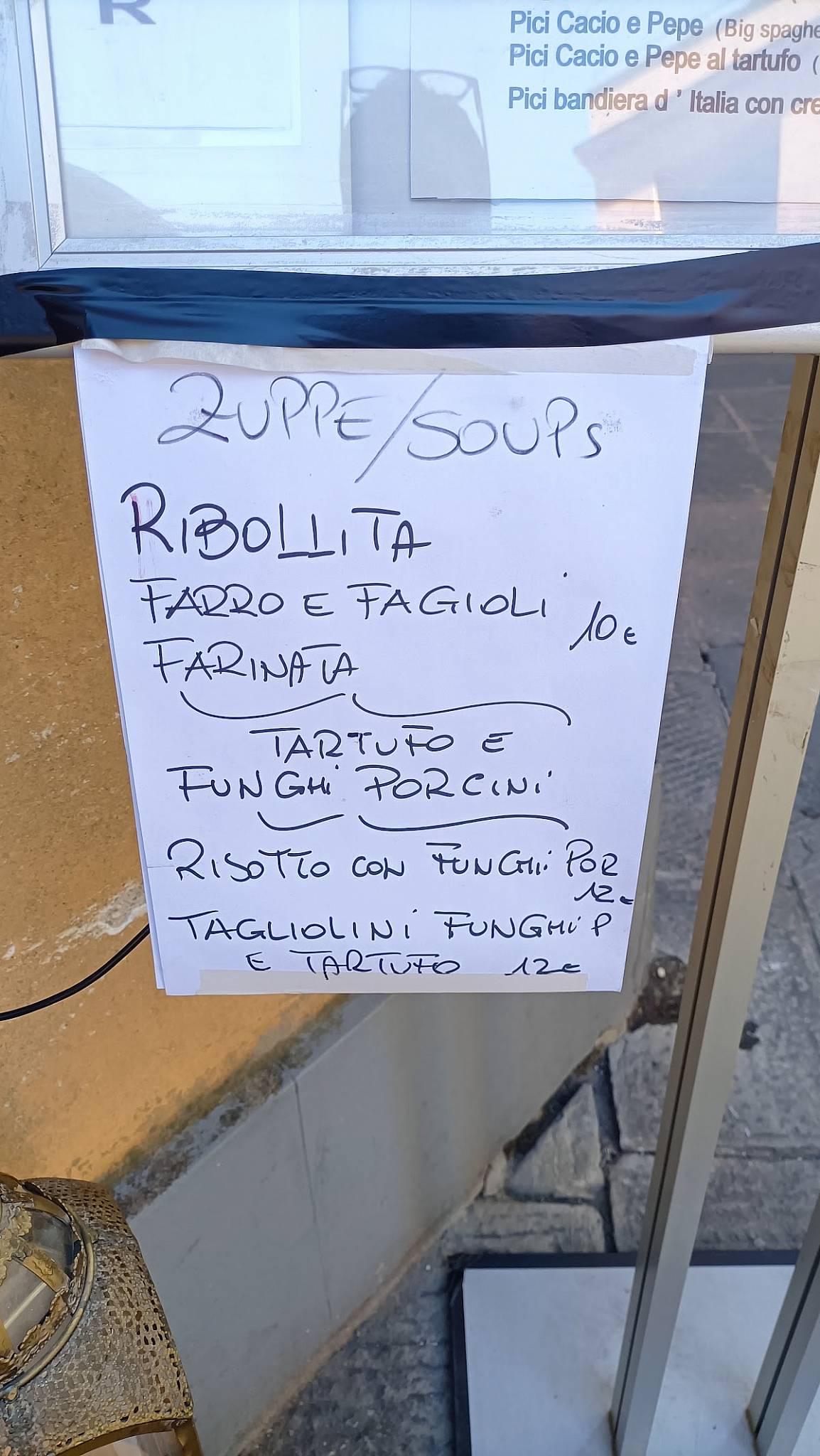 Menu di Bistrot e Wine Bar Des Arts 