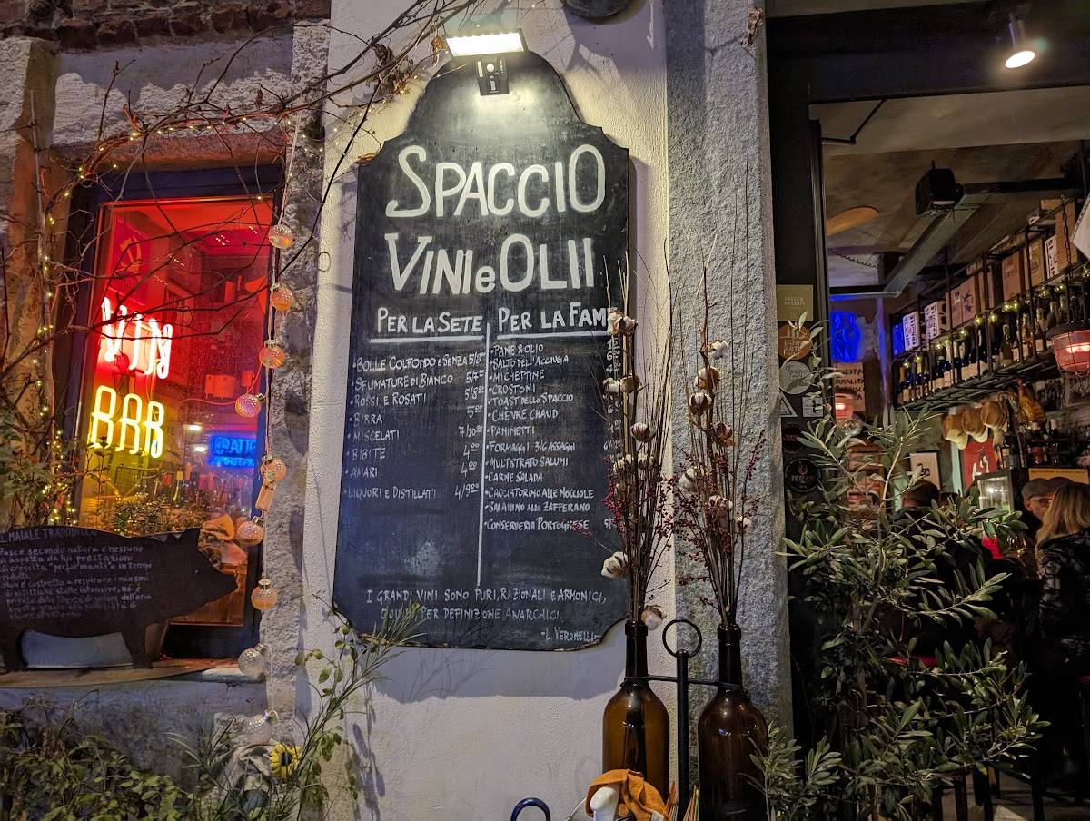 Menu di SPACCIO VINI e OLII 