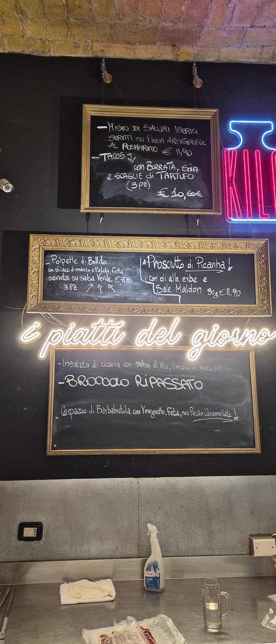 Menu di Kilo Restaurant 