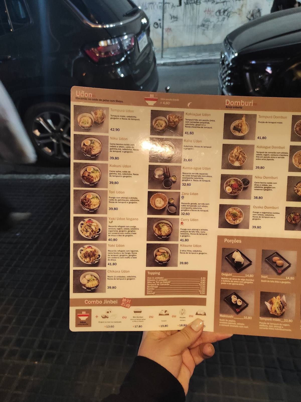 Udon Jinbei cardápio
