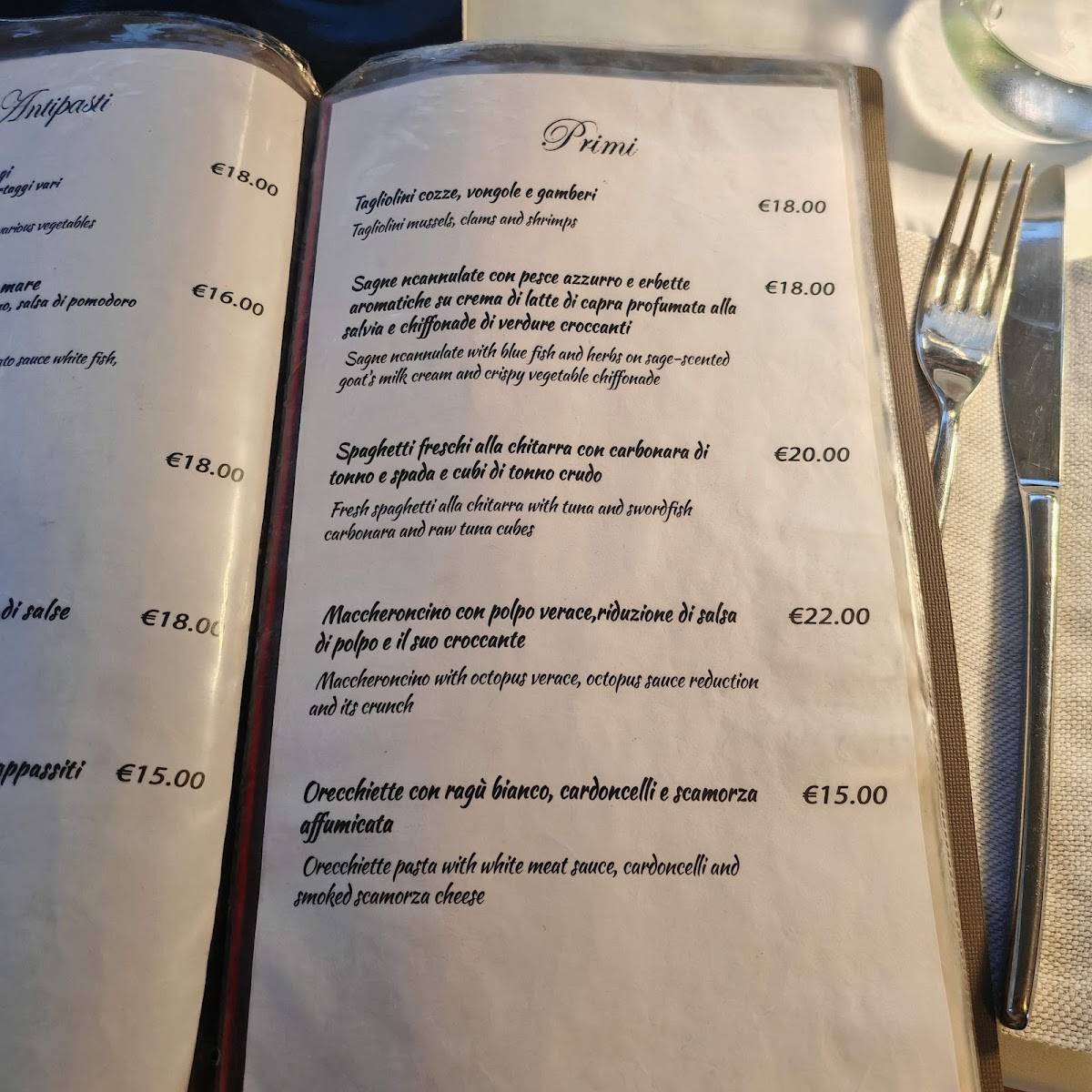 Menu di Underground Fish Restaurant 