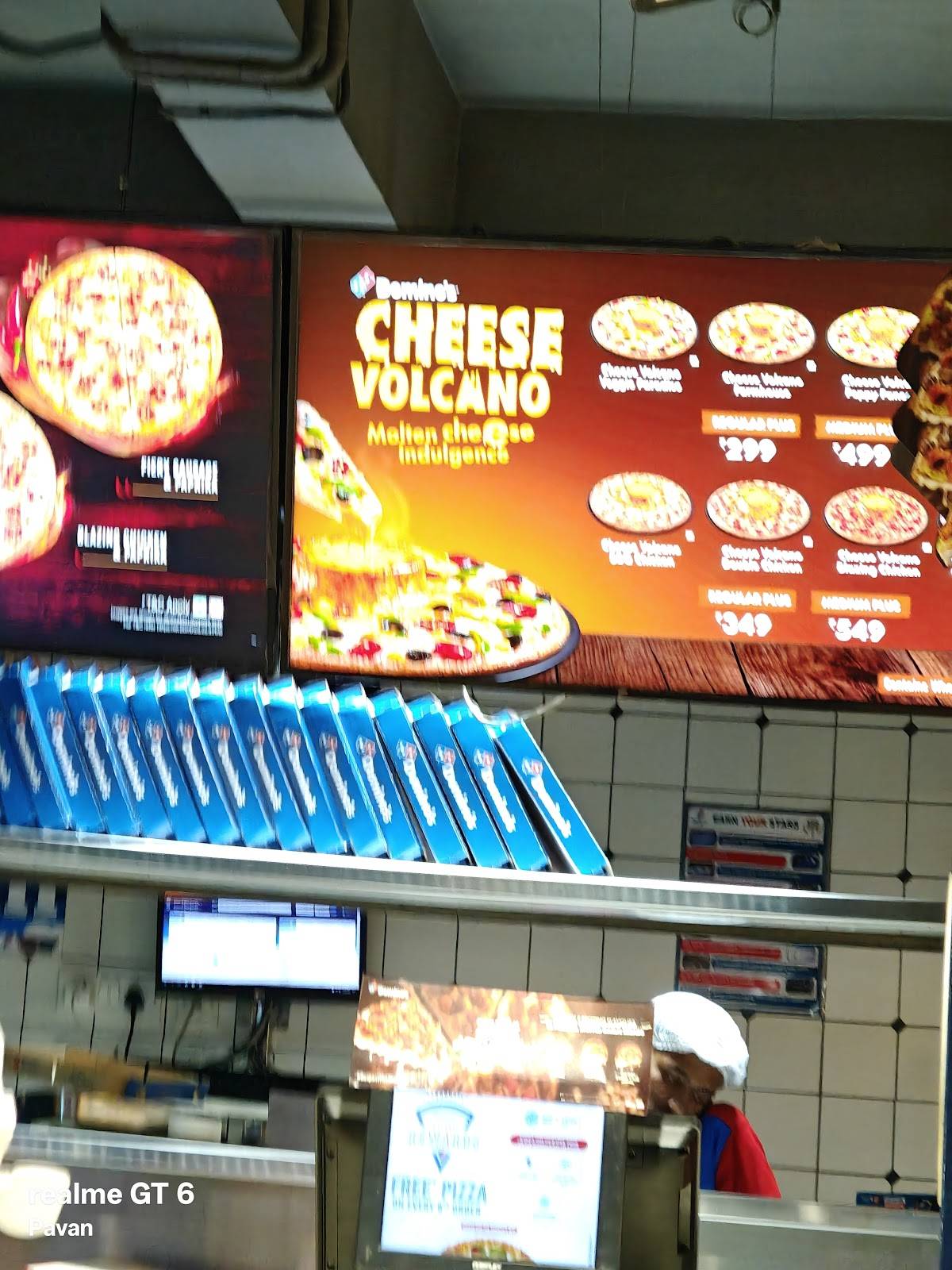Domino's Pizza Saraswathipuram, Tumakuru menu