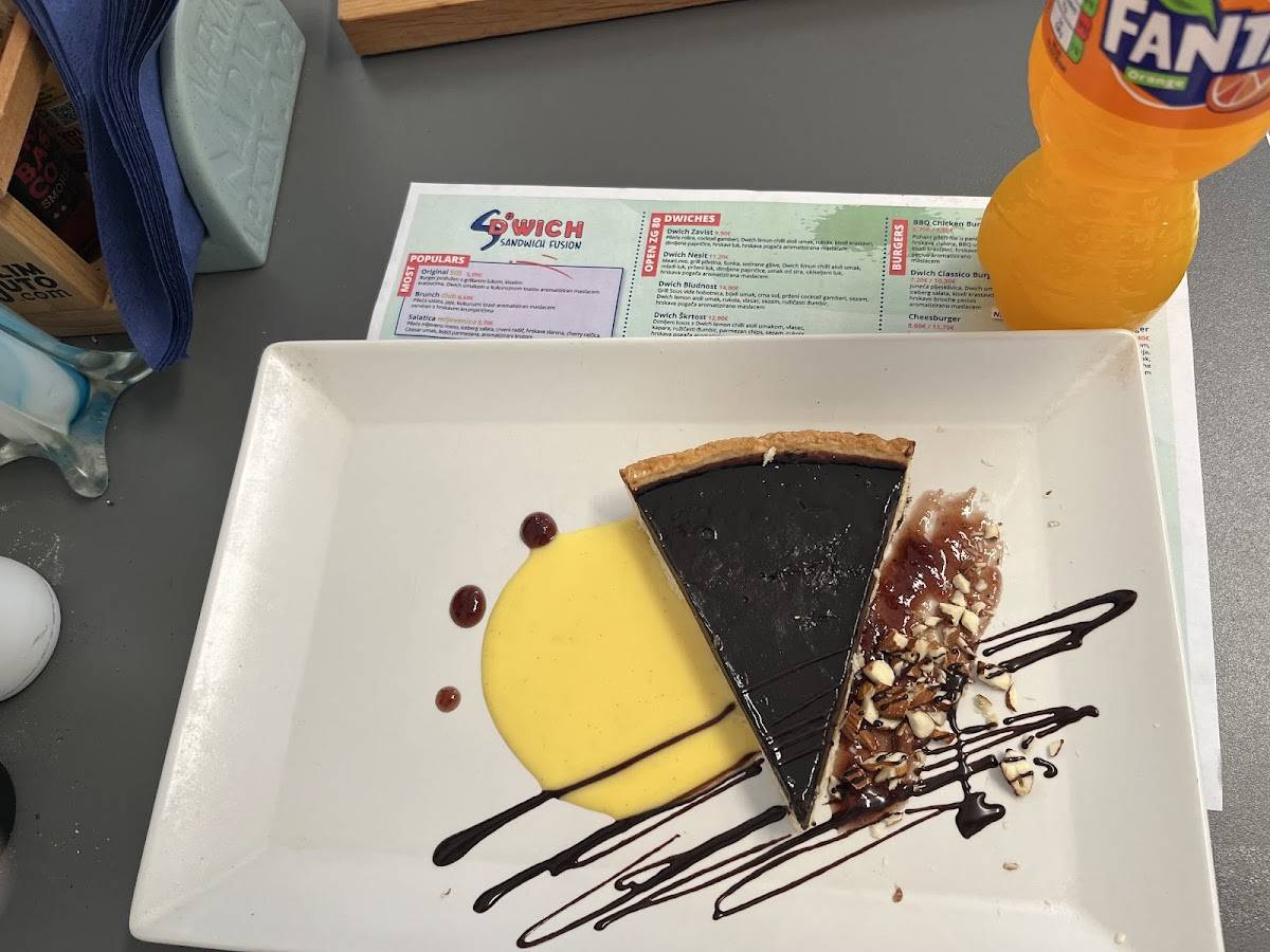 Menu di Dwich in Box - gourmet sandwich, pizza&grill 