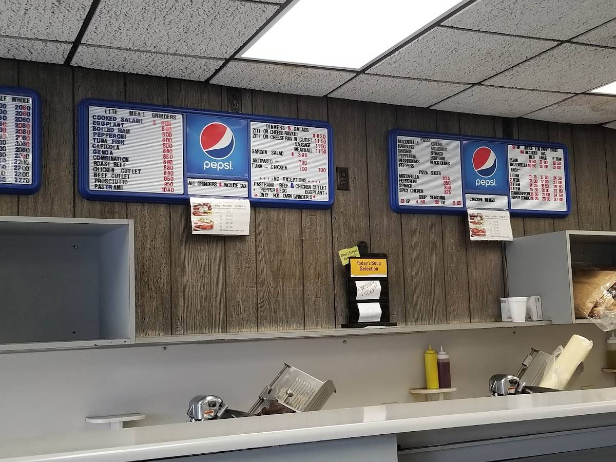 Menu at Franklin Giant Grinder Shop pizzeria, Hartford