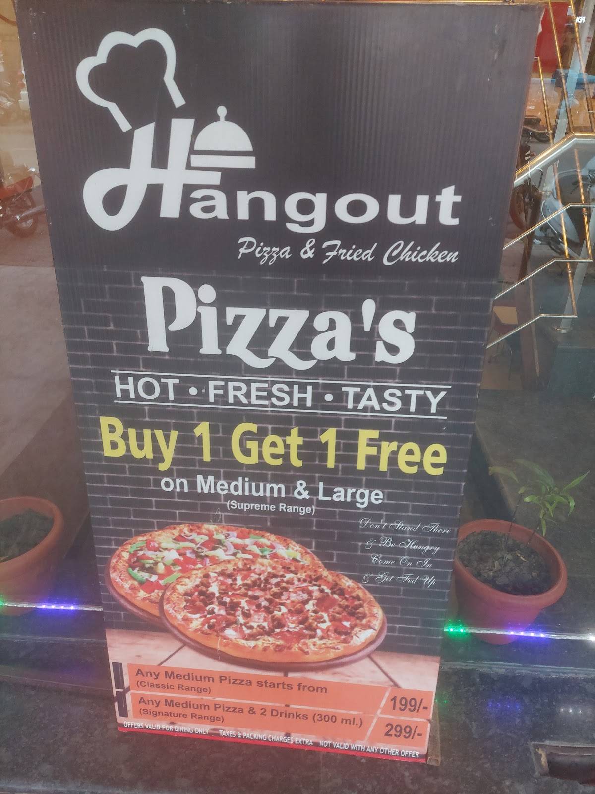 Hangout Pizza & Fried Chicken menu