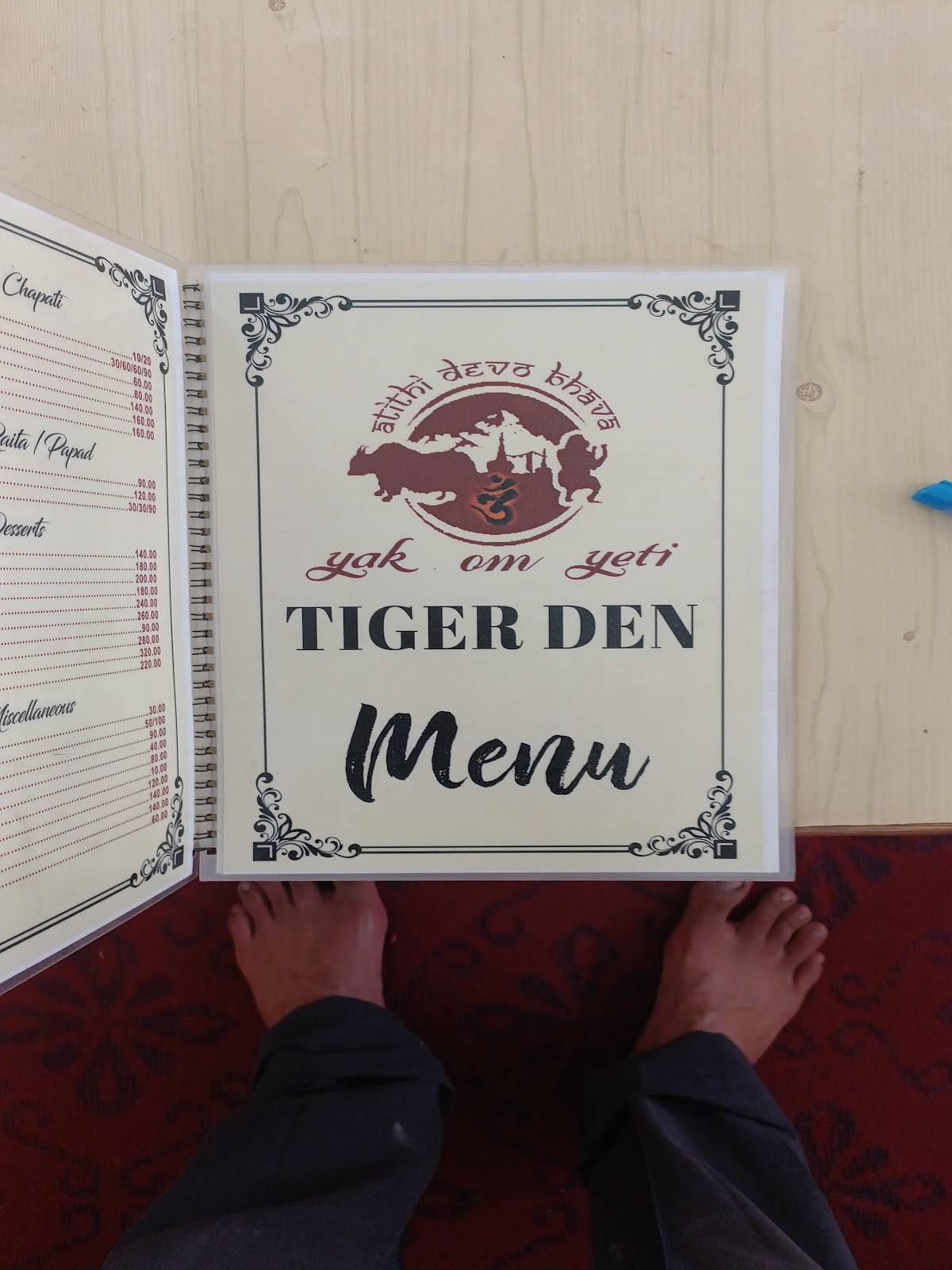 Hotel Tiger Den menu