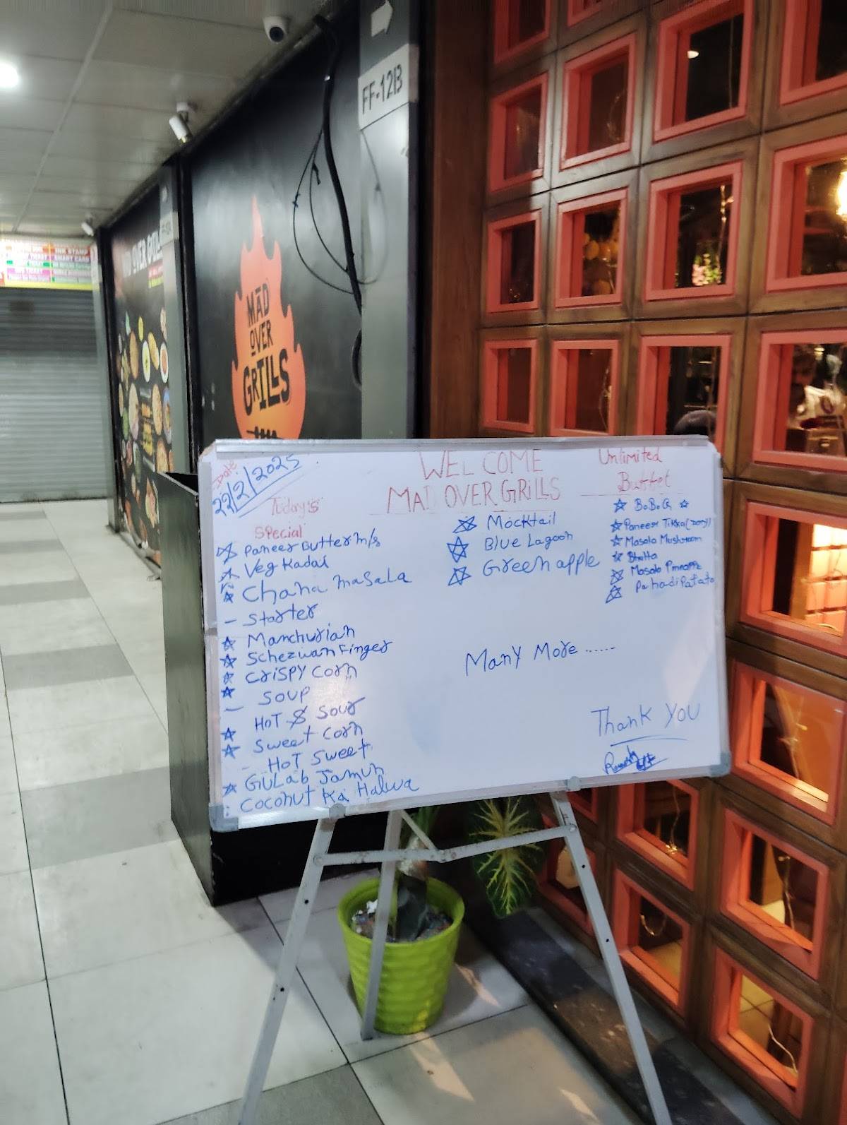 Mad Over Grills Sama Savli menu