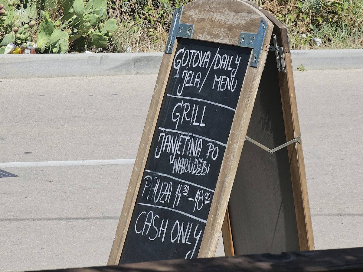 Menu di Pecenjara Kod Marka 