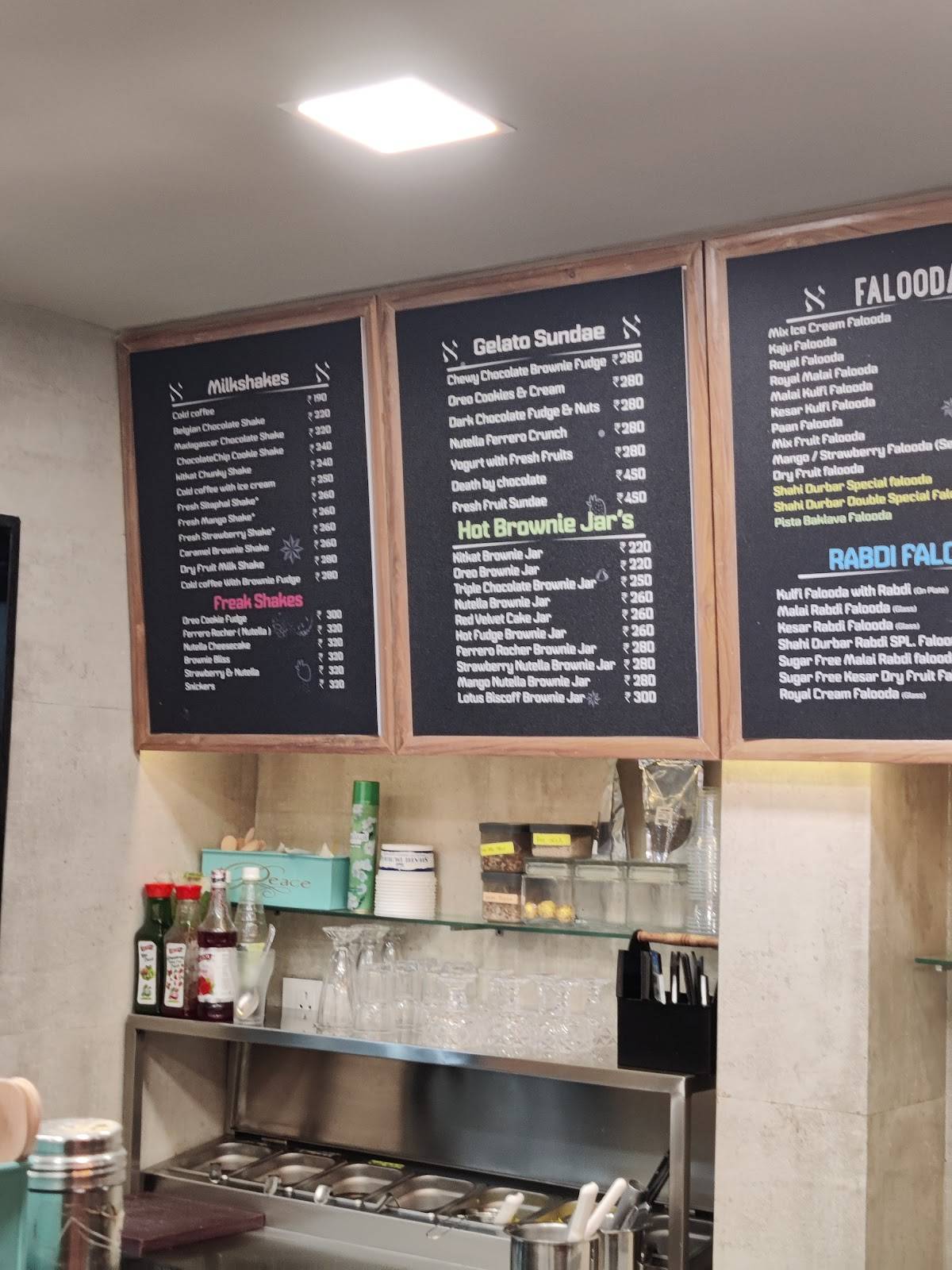 Alice in Gelatoland by Shahi Durbar menu