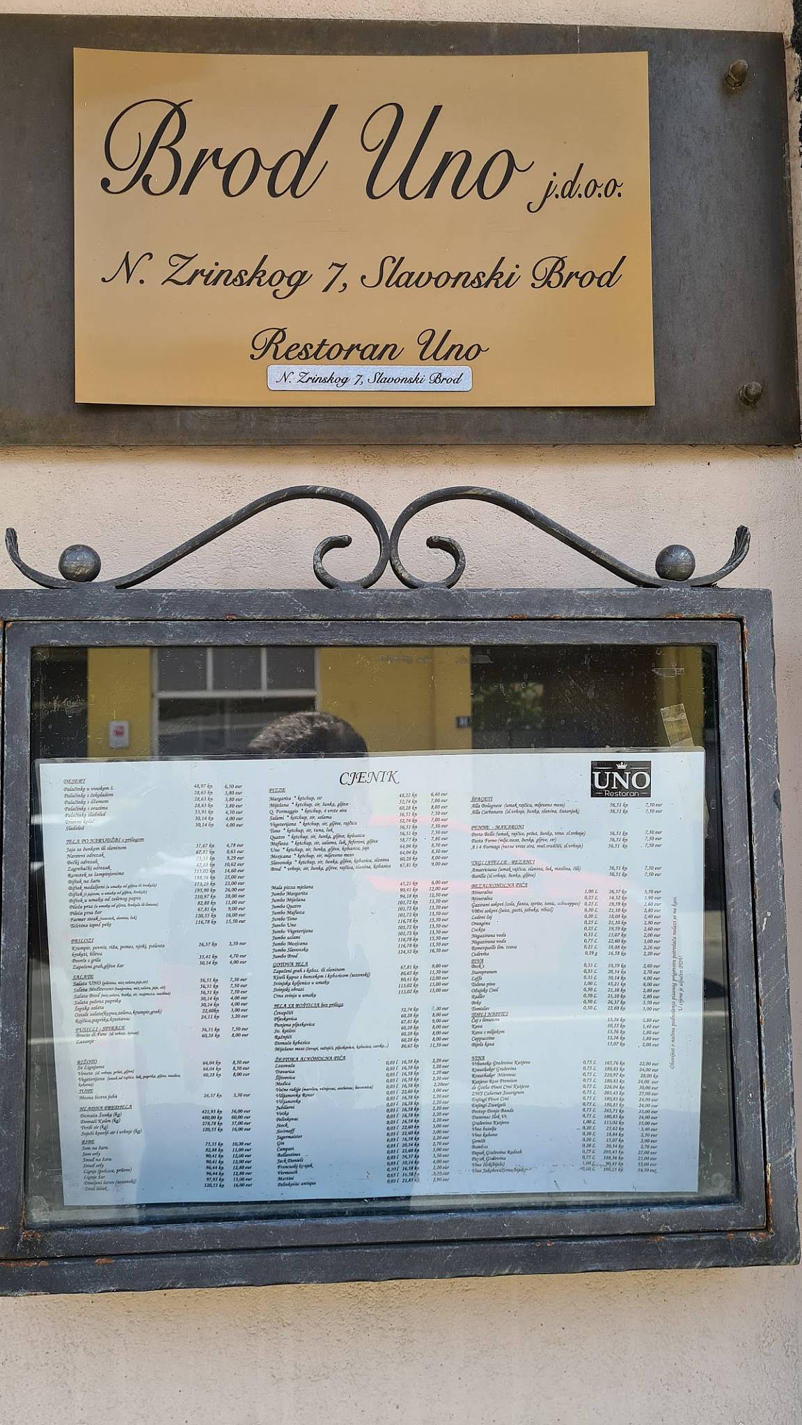Menu di Restoran i pizzeria Uno 