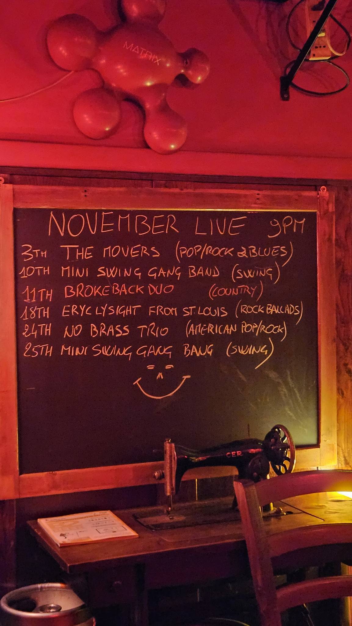 Menu di Saxophone Live Pub 