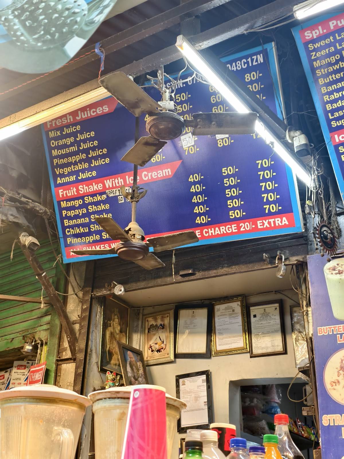 Shammi Bhai Lassi Wala menu