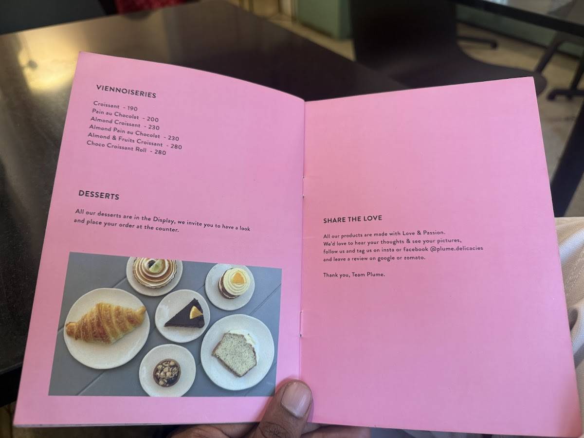 Café Plume menu