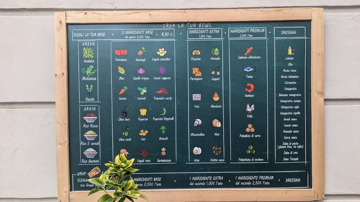 Menu di Crops Salads Soup & Co 